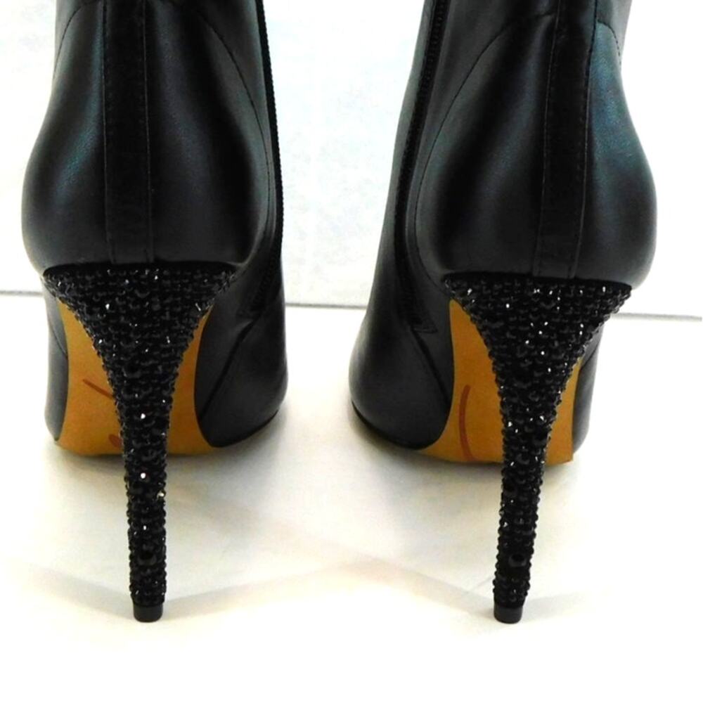 Karl Lagerfeld Women's Pairs Black Clea Leather Embellished Ankle Boots 6.5 New - Picture 10 of 14